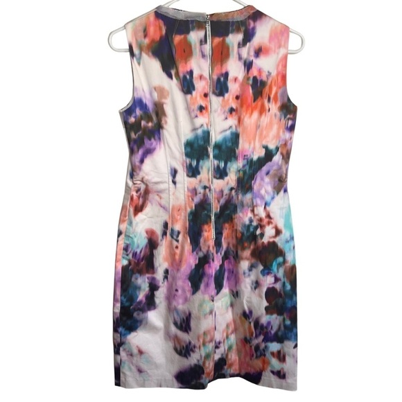 Elie Tahari Watercolor Bodycon Lined Mini Dress Size 6 - Picture 3 of 16